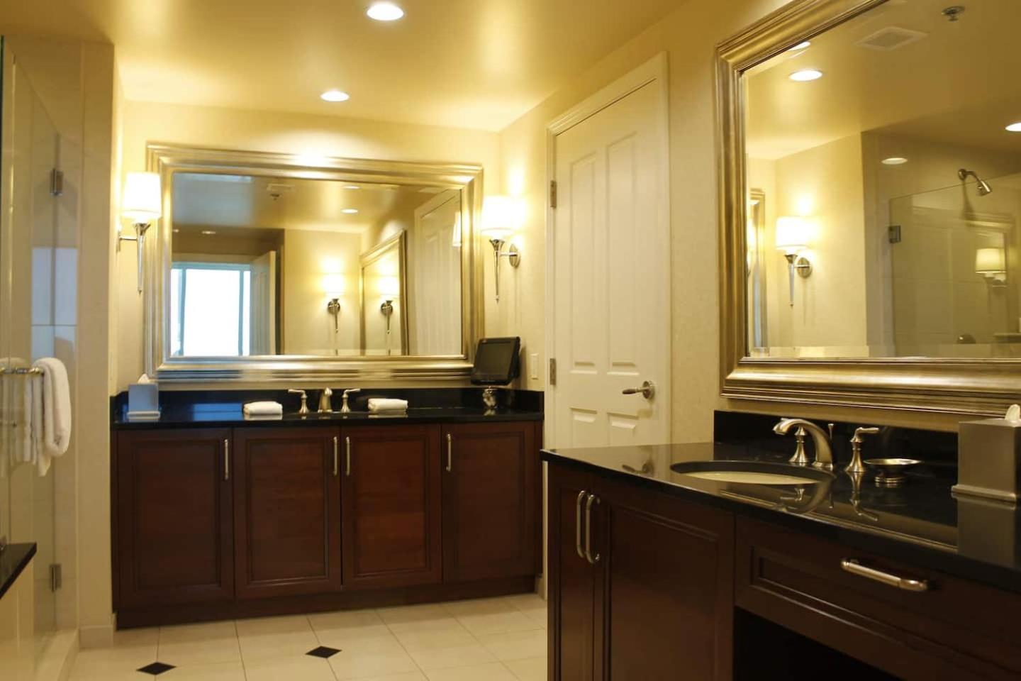 Mgm 1 Bedroom Balcony And Or Luxury Сasa de vacaciones